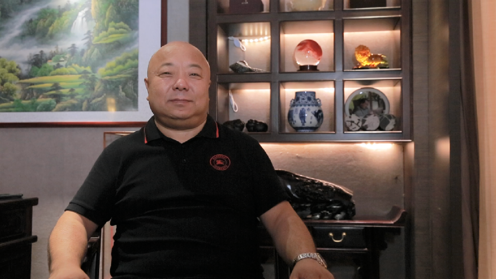 鳳凰新(xīn)聞會客廳獨家專訪